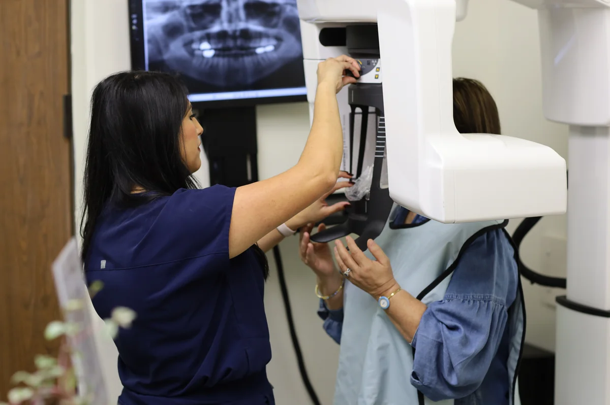 Digital X-ray technology in use at LumArt Dentistry