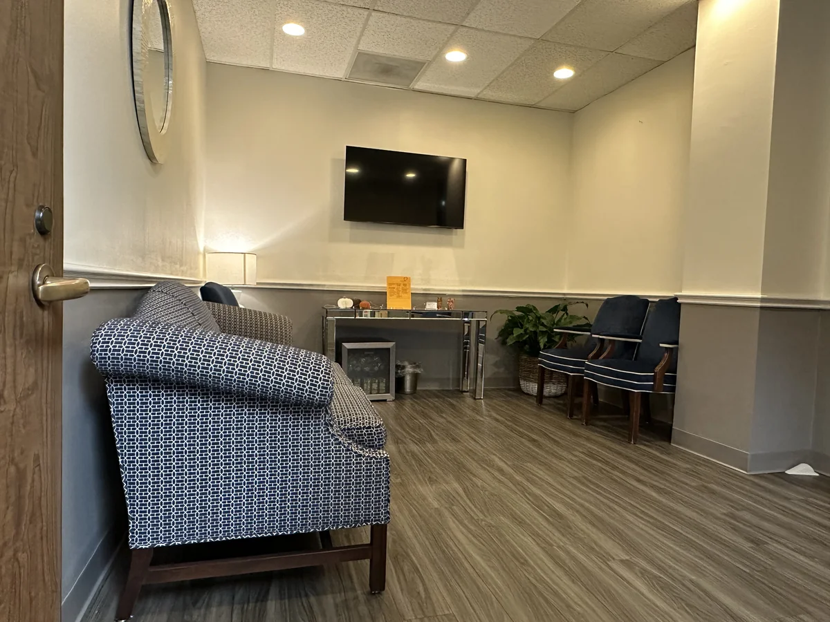 LumArt Dentistry waiting room